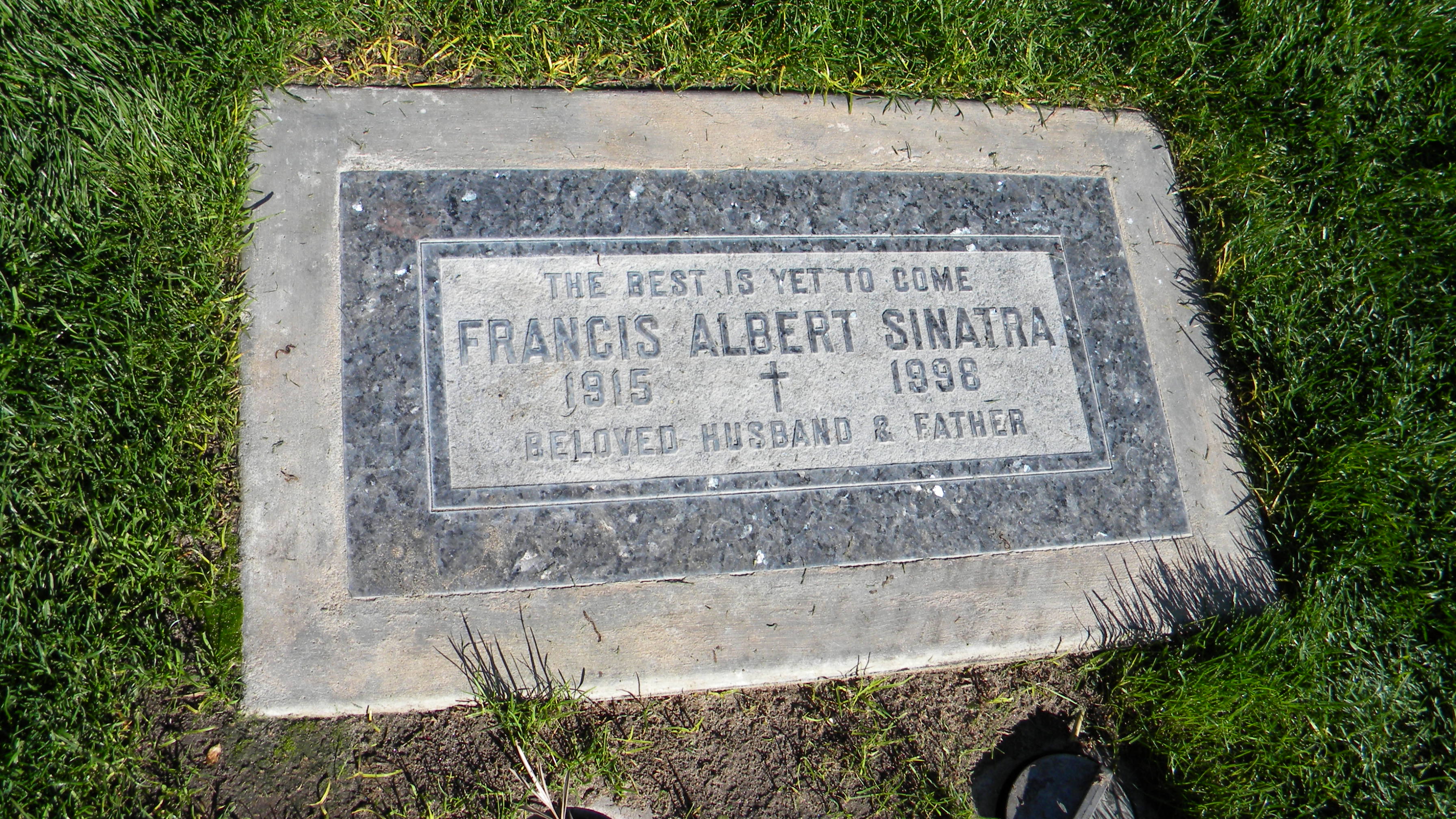 File:Sammy Davis Jr. Grave.JPG - Wikimedia Commons